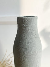 将图片加载到图库查看器，Concrete Sirca - Tall Glass Vase
